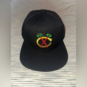 AMERICAN NEEDLE Men’s Chicago Blackhawks Hat with Red and Green Embroidery